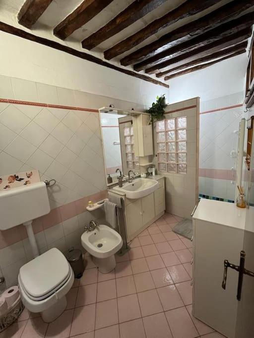 Apartament A Due Passi Da Piazza Grande Montepulciano Zewnętrze zdjęcie